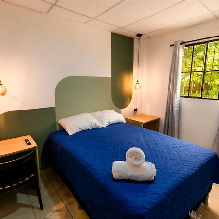 Friendly House Hotel Santa Tecla Exterior photo